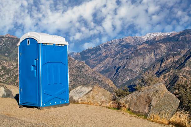 Best Luxury portable toilet rental  in Laureles, TX